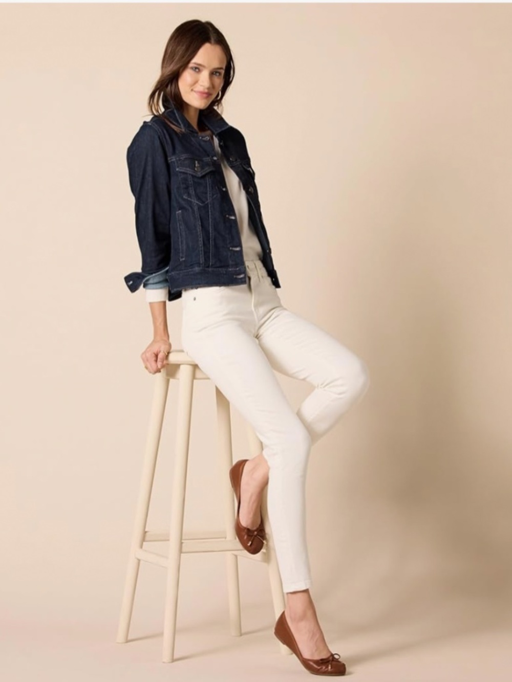 The perfect Dark Blue Jean Jacket - Picture 7 of 8
